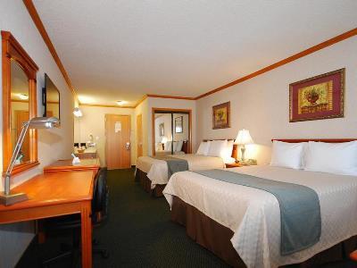 Western Angeles Worldport Hotel 3*
