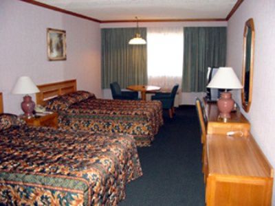 Western Angeles Worldport Hotel 3*
