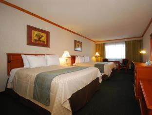 Western Angeles Worldport Hotel